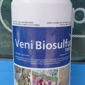 1 litre bottle of Veni Biosulfur 700 SC sulphur fungicide and miticide by Koppert